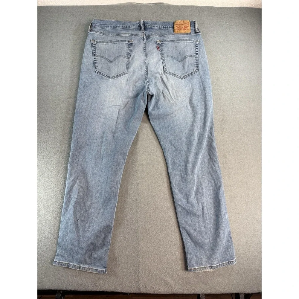 Levi's 541 Jeans Mens 38x30 Light Wash Blue Athletic Tapered Denim Casual